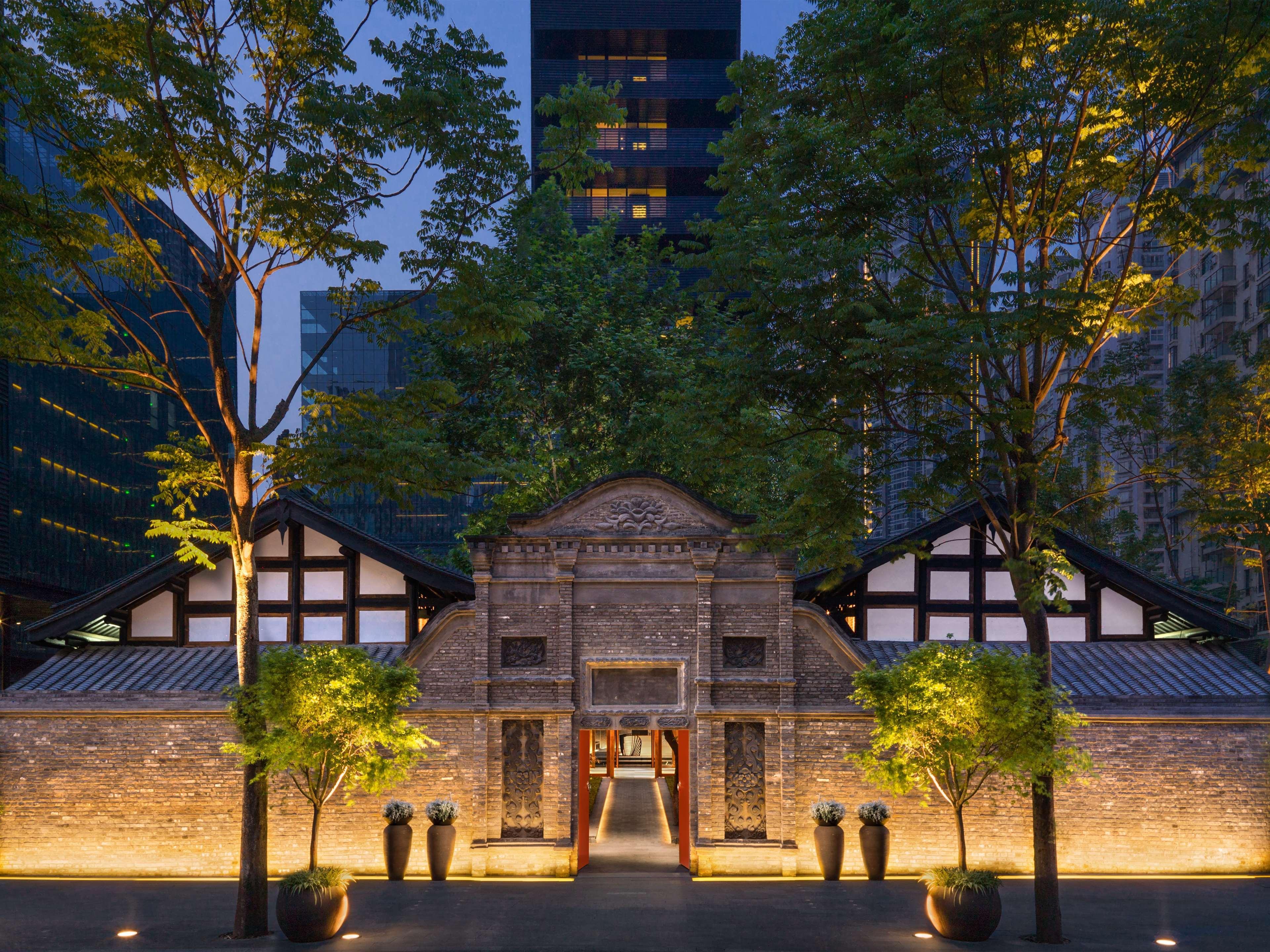 The Temple House Hotel Чънду Екстериор снимка